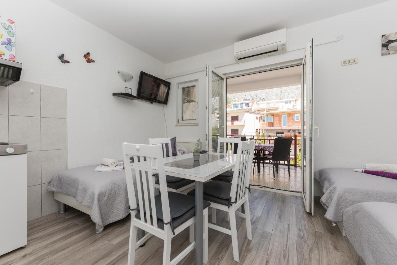 Apartmani Franko Baška Voda Exteriér fotografie
