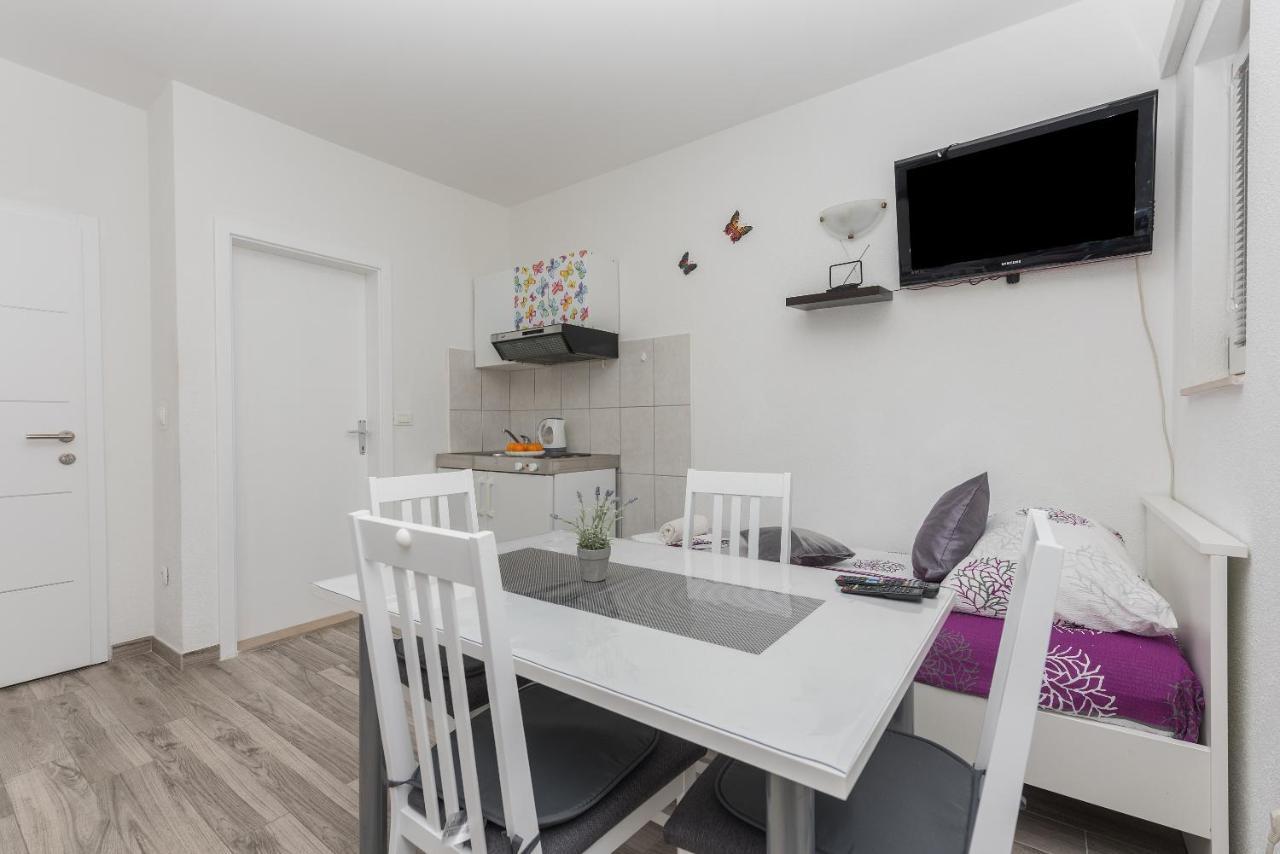 Apartmani Franko Baška Voda Exteriér fotografie