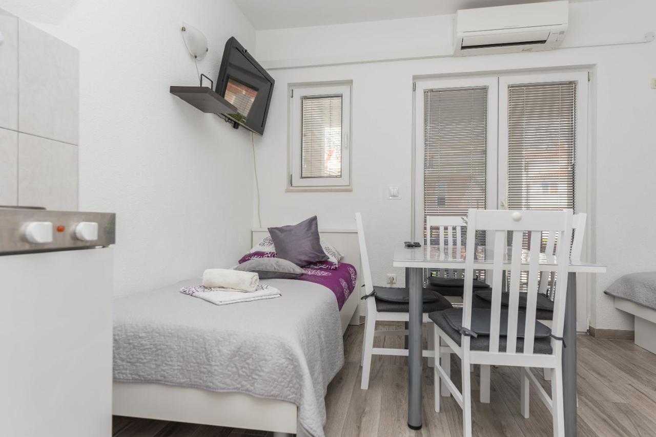 Apartmani Franko Baška Voda Exteriér fotografie